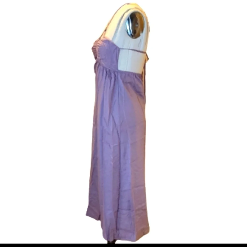 Dress in Lavender - Picture 9 of 11